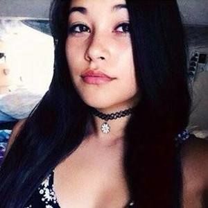 Meet your Posher, Olympia